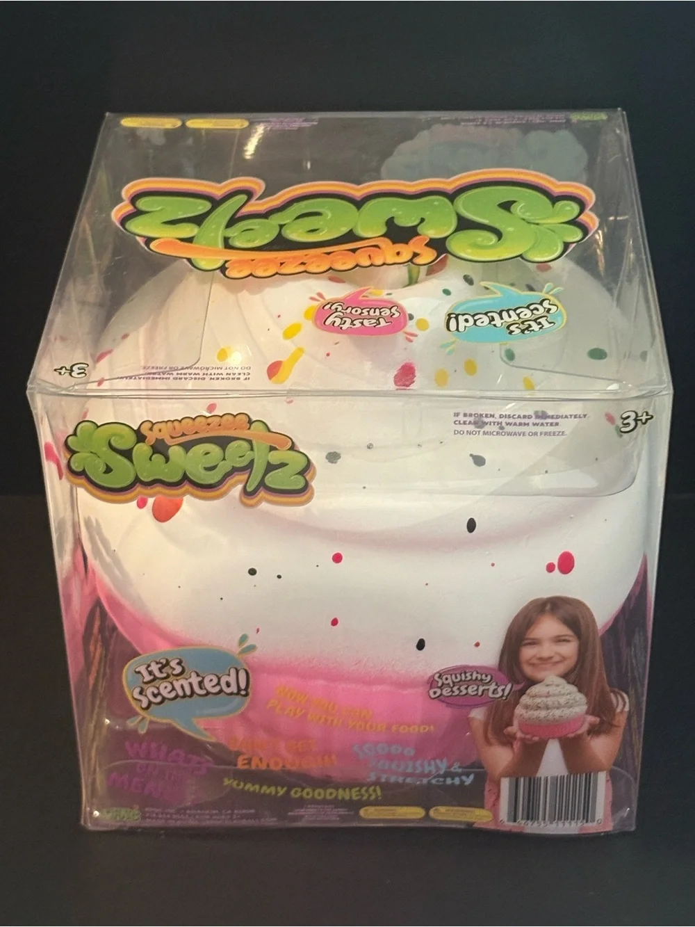 Squeezee Sweetz Scented Squishy Cupcake Toy - White & Pink